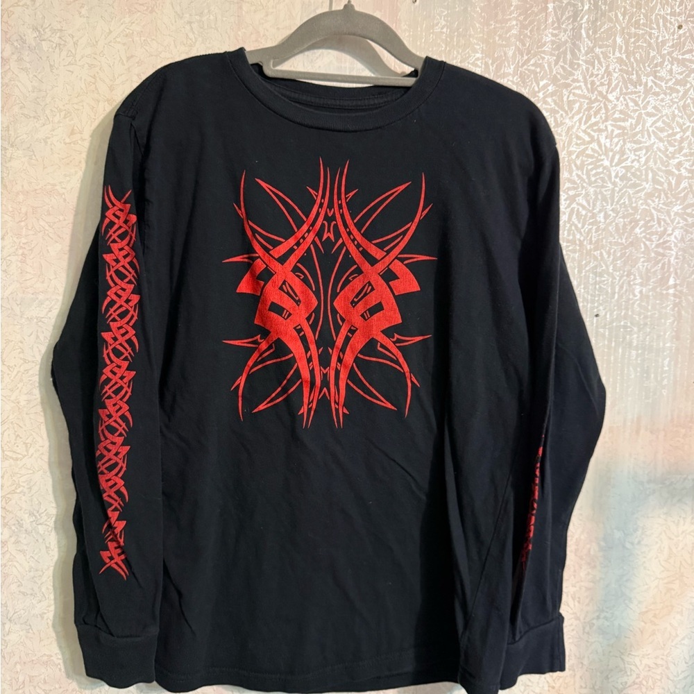 Seattlecotton Tribal Design Black and Red Long Sleeve Tee, Sz XL, 100% Cotton